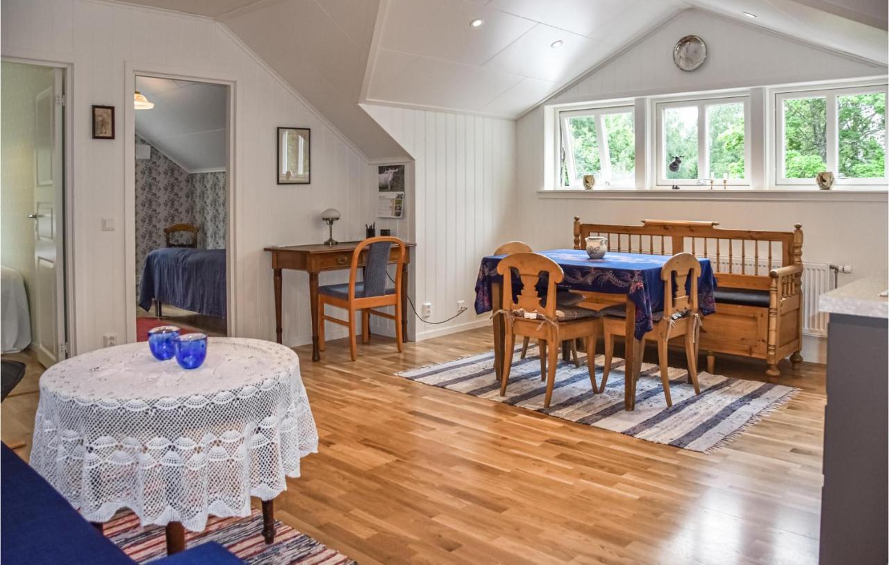 2 Bedroom Cozy Apartment In Arjaeng Экстерьер фото