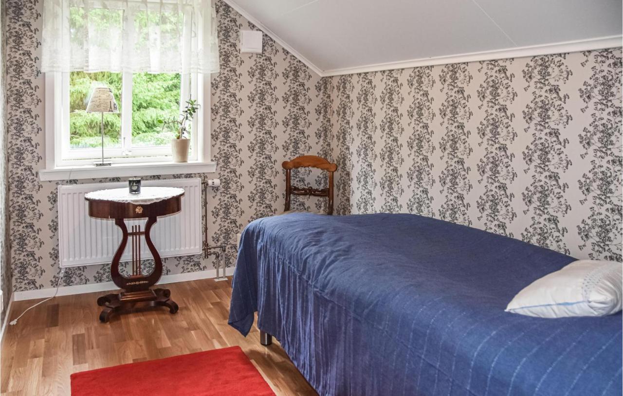 2 Bedroom Cozy Apartment In Arjaeng Экстерьер фото